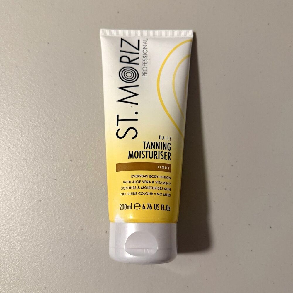 St. Moriz Daily Tanning Moisturiser Lotion 200ml Vegan Cruelty-Free Face/Body